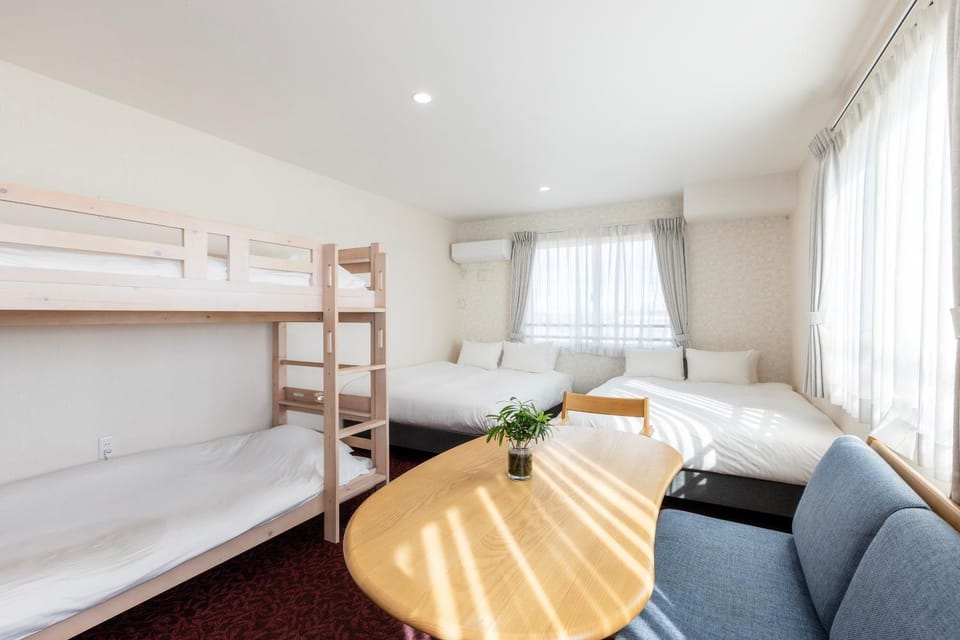Living room, bunk bed