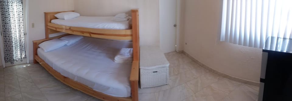 De Alamo hostel Hostel in Rosarito