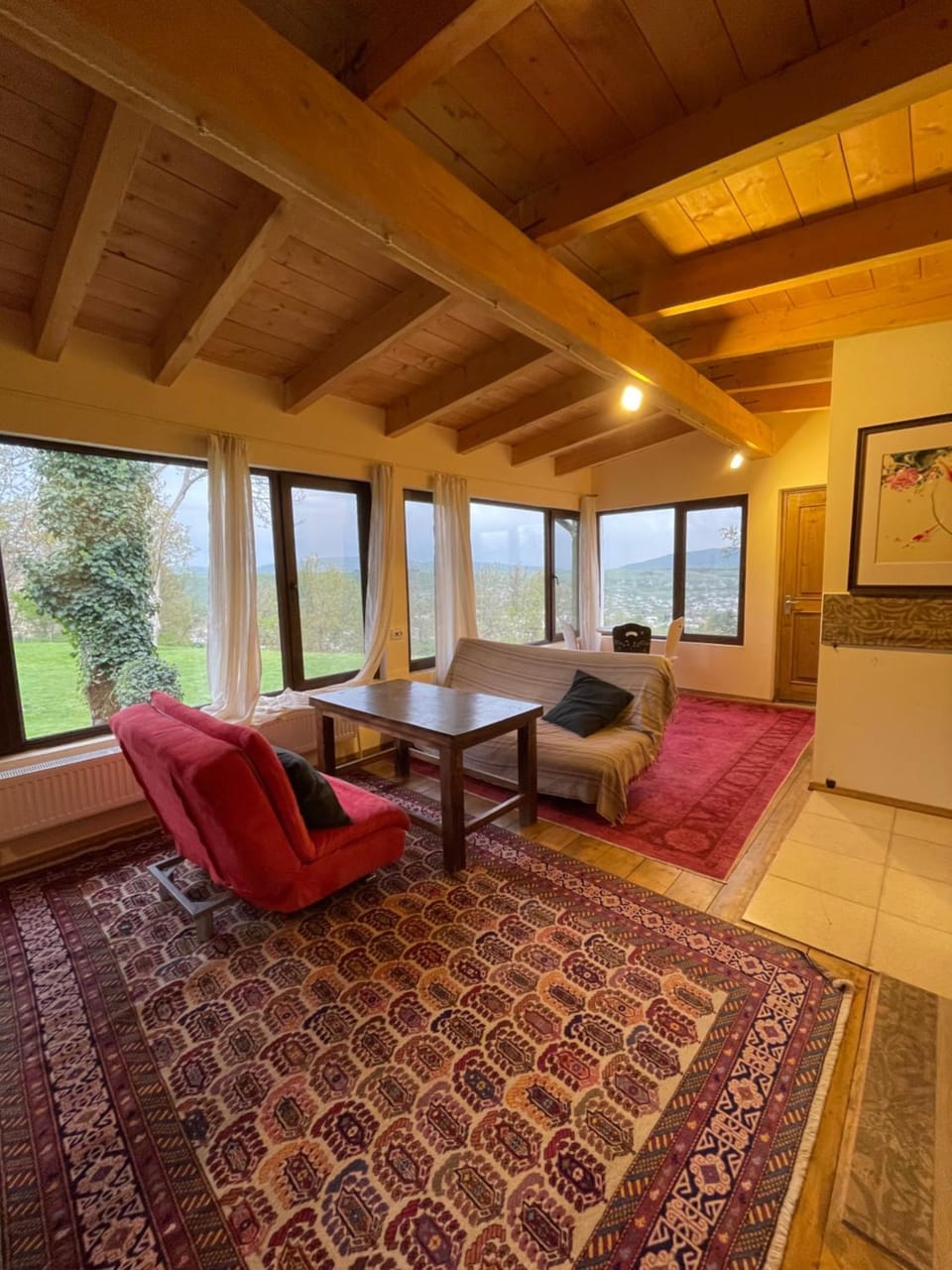Living room, Seating area
