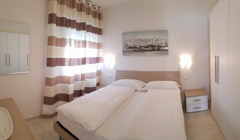 Bedroom, Bedroom