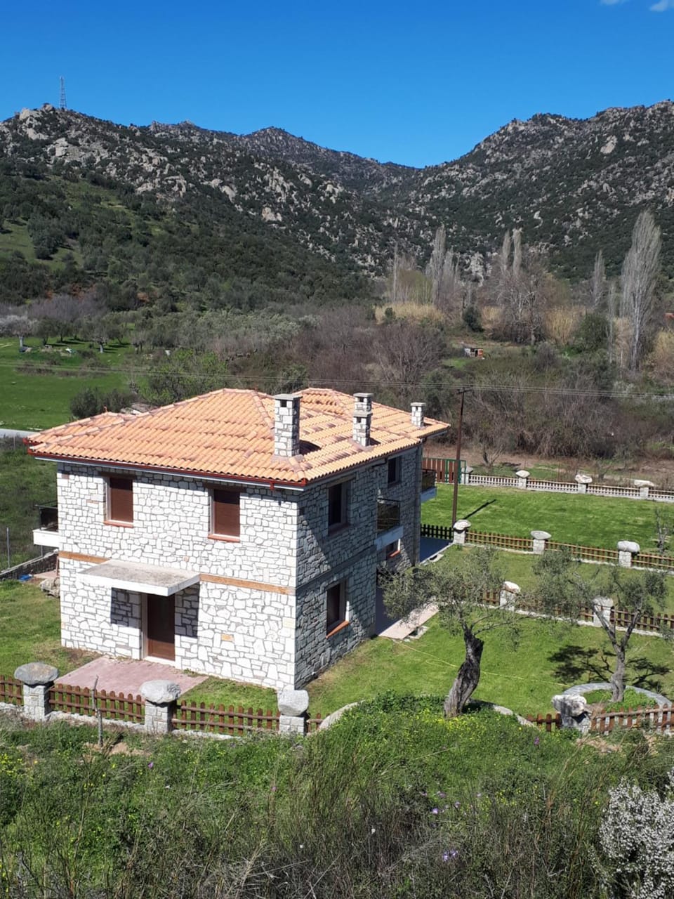 Property building, Garden view