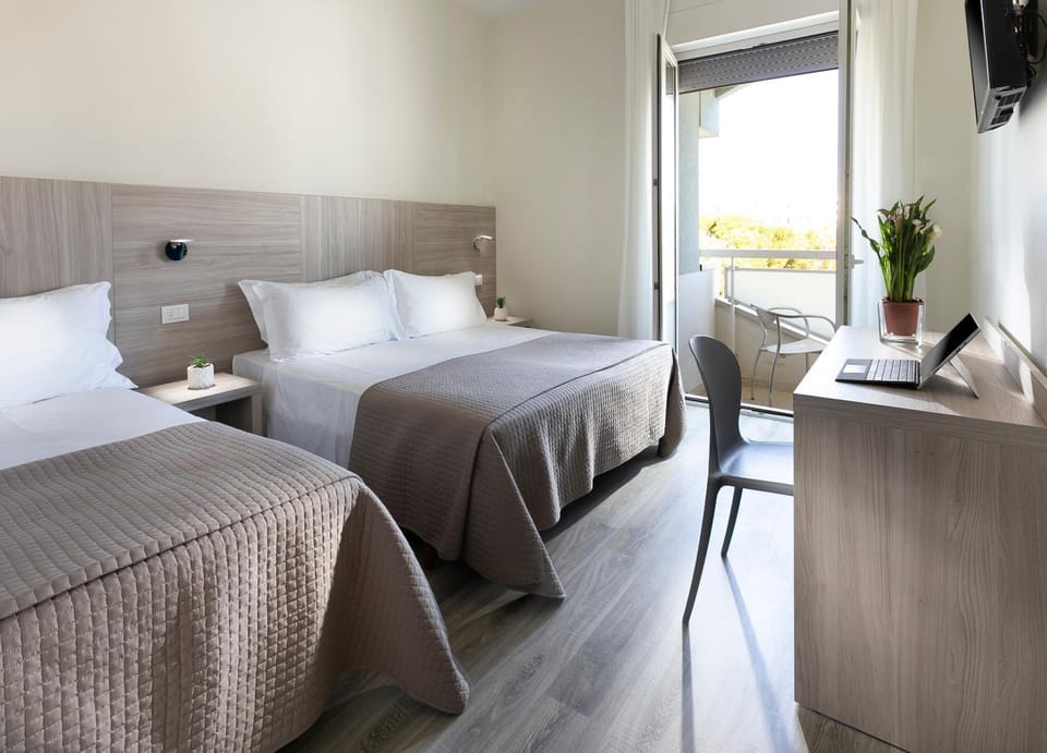 Balcony/Terrace, Photo of the whole room, Bedroom