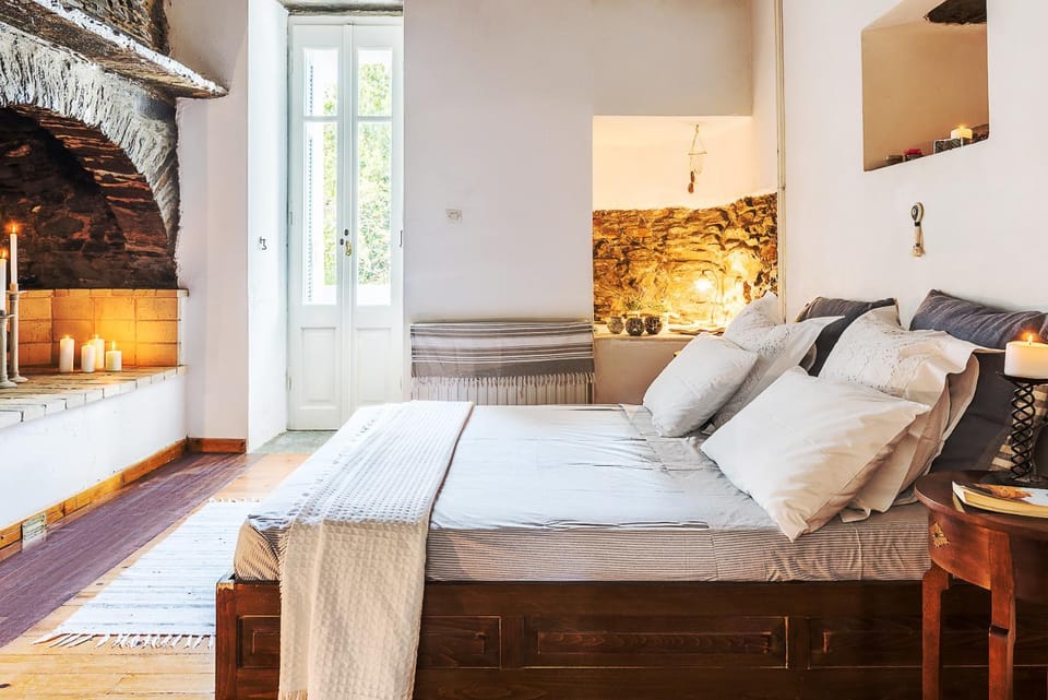 Decorative detail, Bedroom