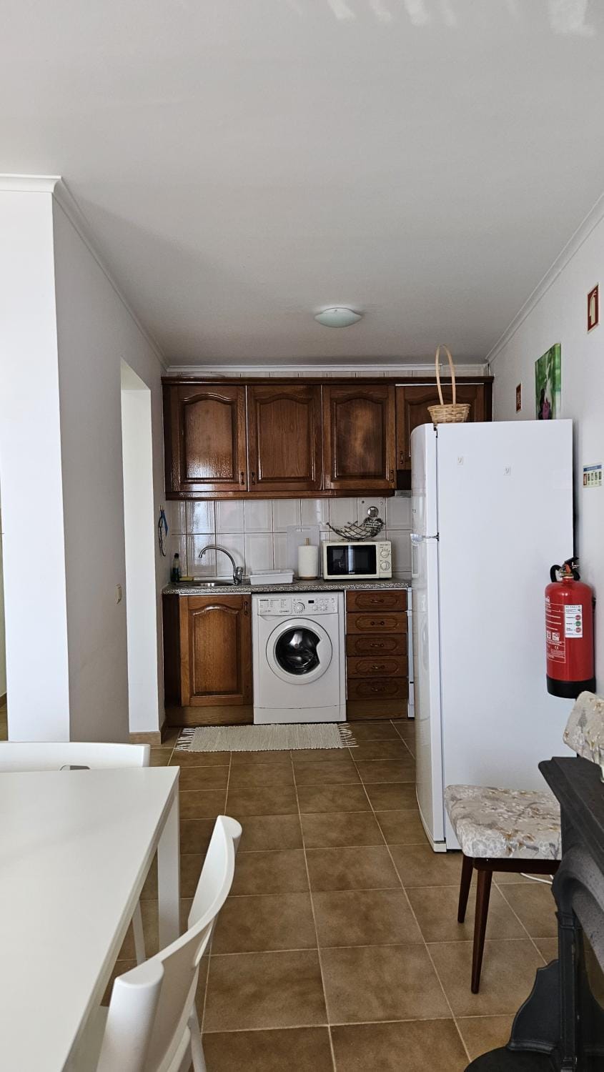 Dining area, kitchen