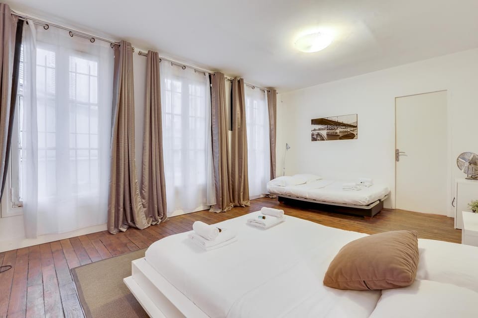 Comfortable flat in the middle of Paris Apartment in Paris