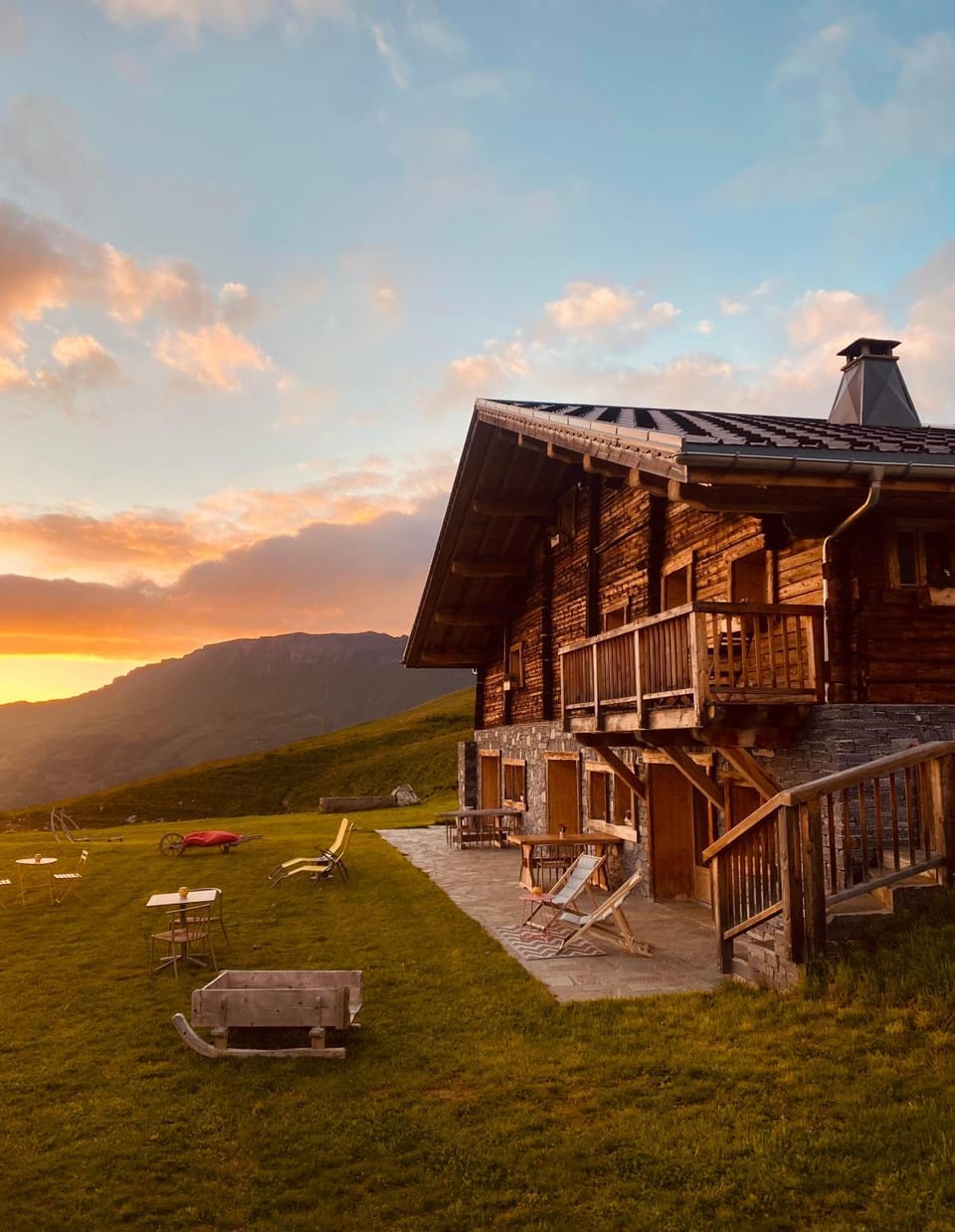 Property building, Mountain view, Sunrise, Sunset