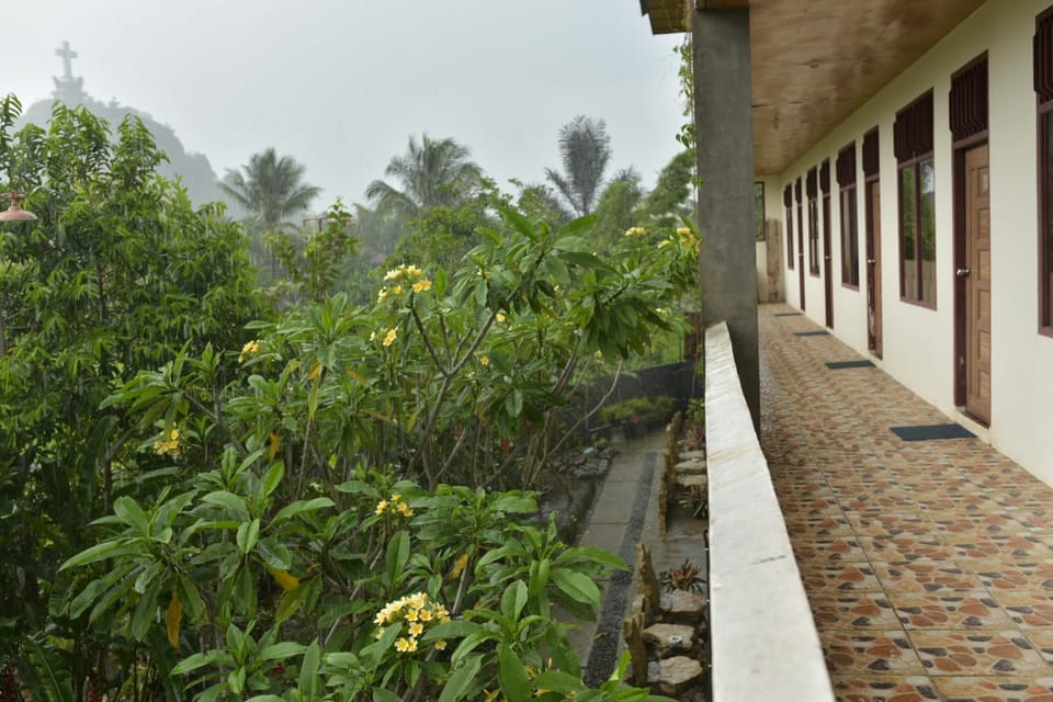 Property building, Garden view, Landmark view, Mountain view