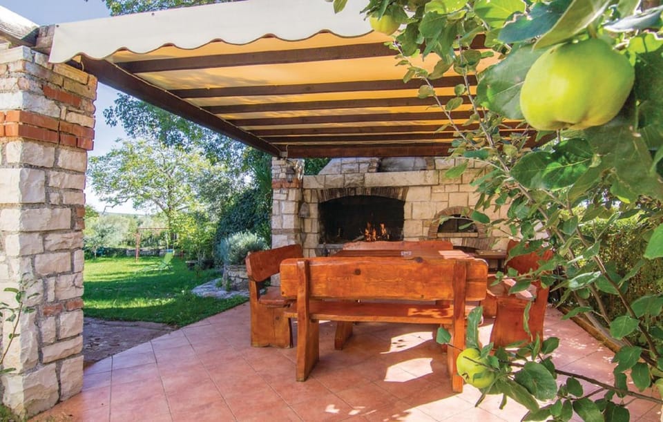 BBQ facilities, Balcony/Terrace