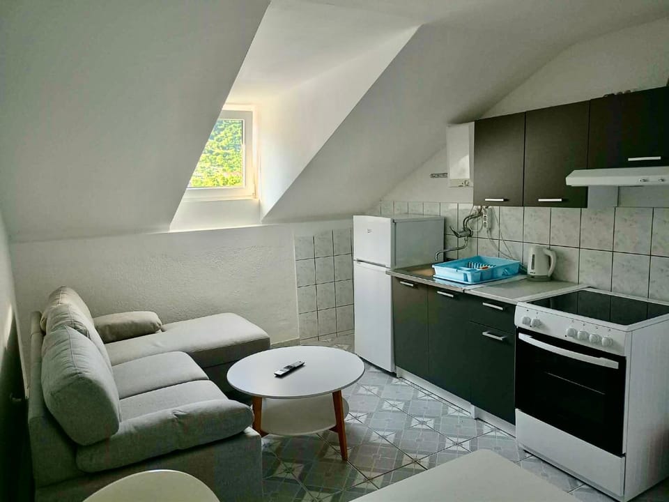Villa Charlotte Orebić Apartment in Dubrovnik-Neretva County