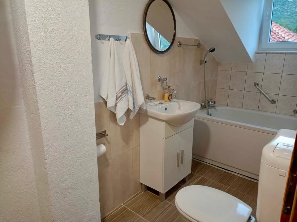 Villa Charlotte Orebić Apartment in Dubrovnik-Neretva County