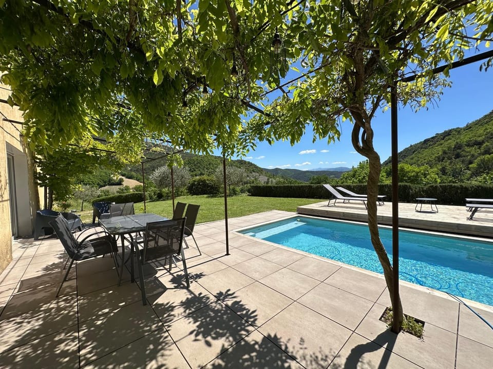 Estive des Angelettes Piscine chauffée Sauna Villa in Provence