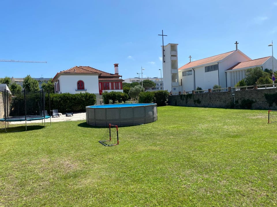 Beach Park Guesthouse Bed and Breakfast in Porto District