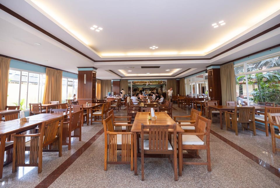 Restaurant/places to eat