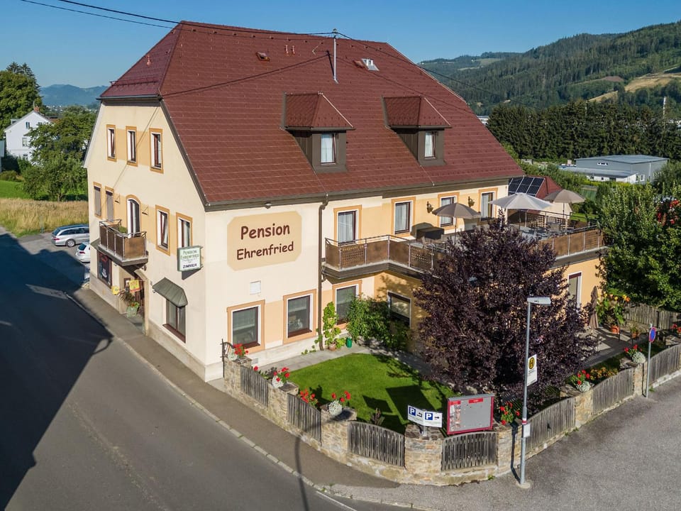 Property building, Bird's eye view