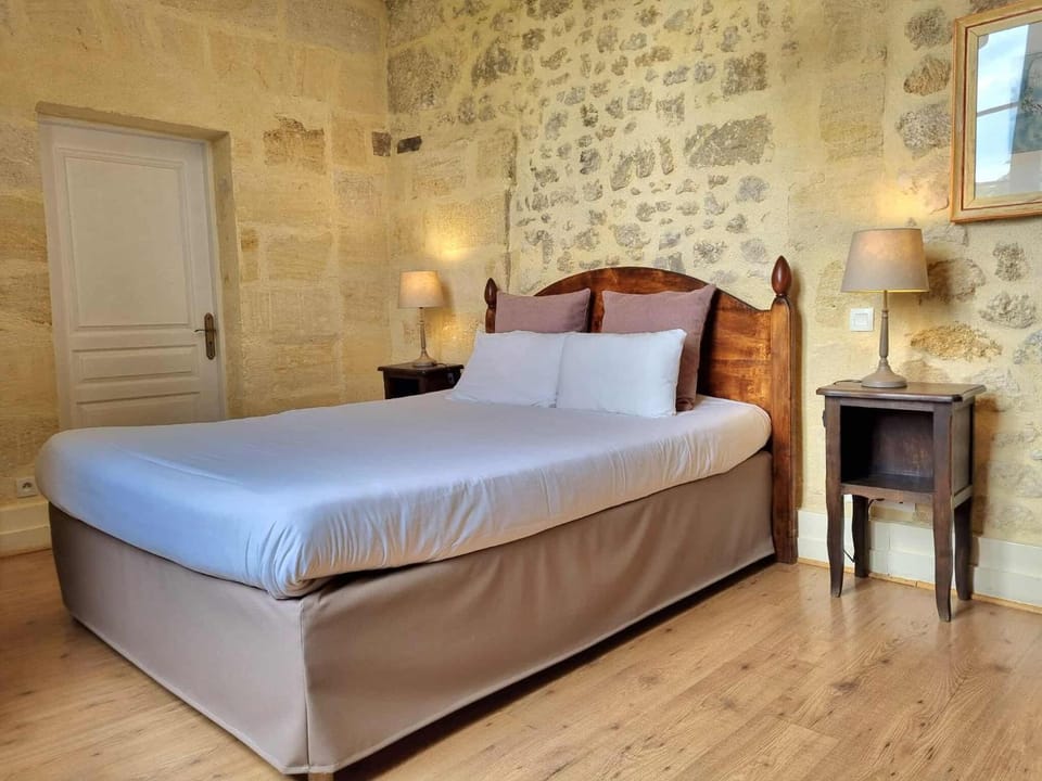 Demeures & Château - Fleur de Roques - Puisseguin Saint Emilion Hotel in Occitanie