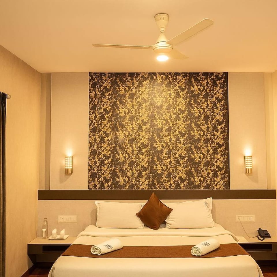 The Majestic Crown Hotel in Ooty