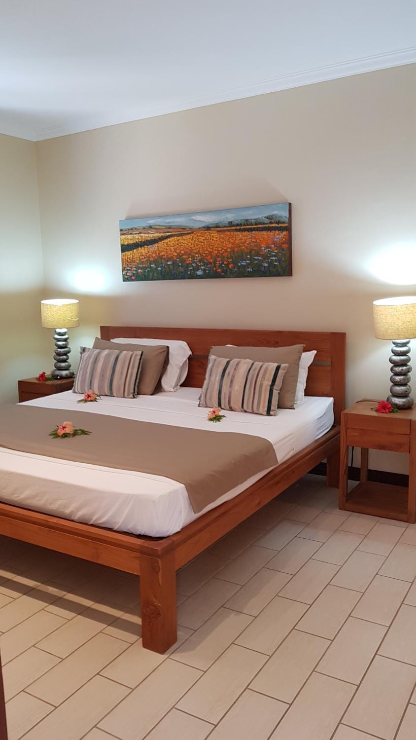 Eden Island Luxury Apartment - White Sand Apartment in Africa