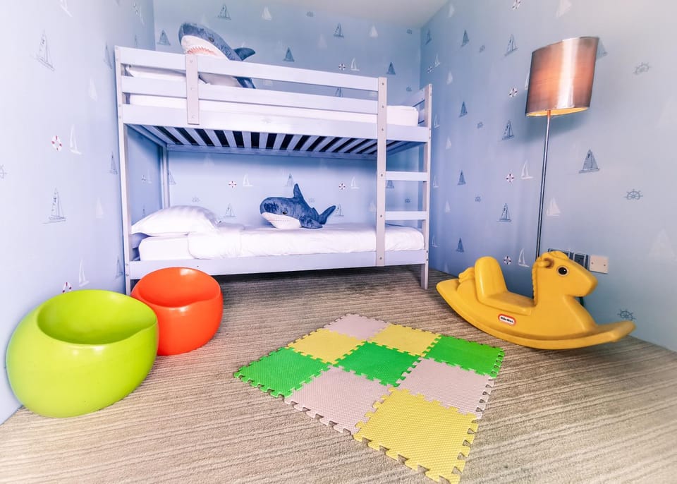 bunk bed