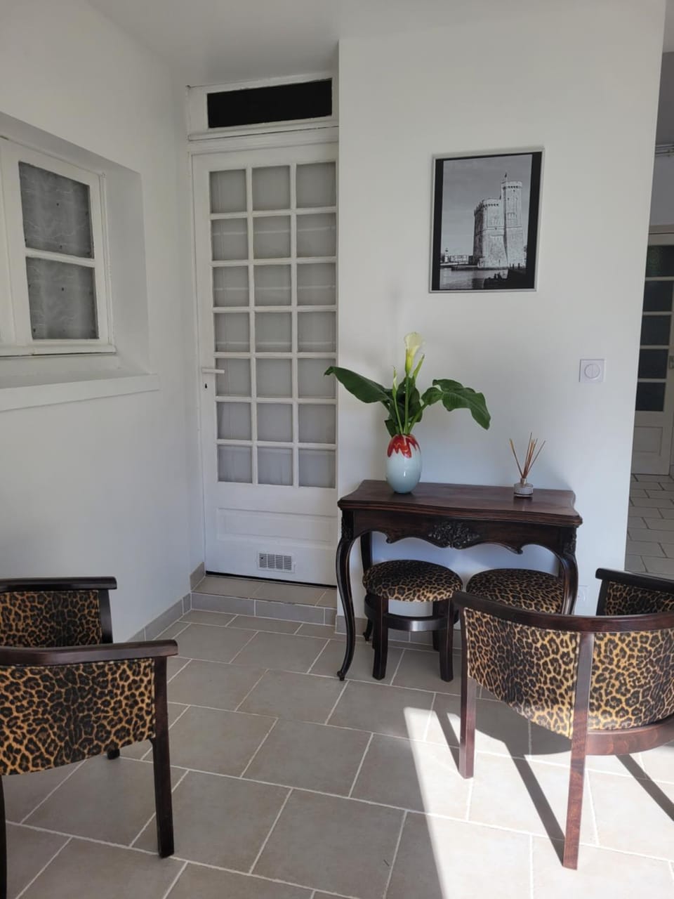 Seating area