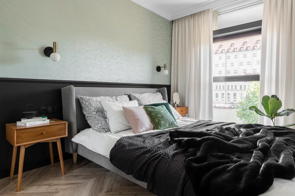 Bed, Bedroom, River view