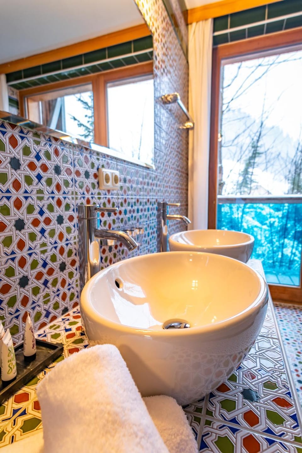 Bathroom, Bath