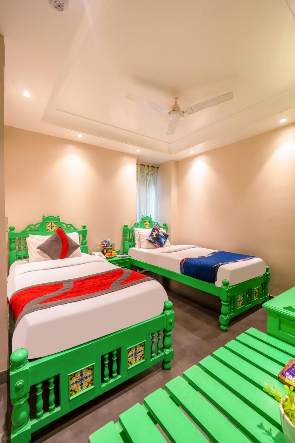 Bed, TV and multimedia, Photo of the whole room, Bedroom, wardrobe