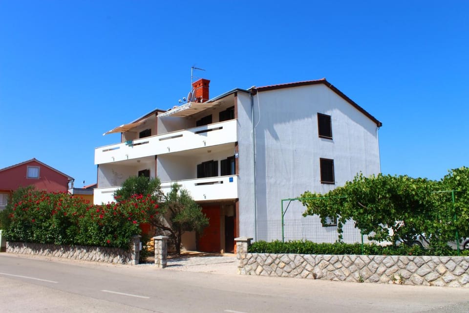 Property building, Summer