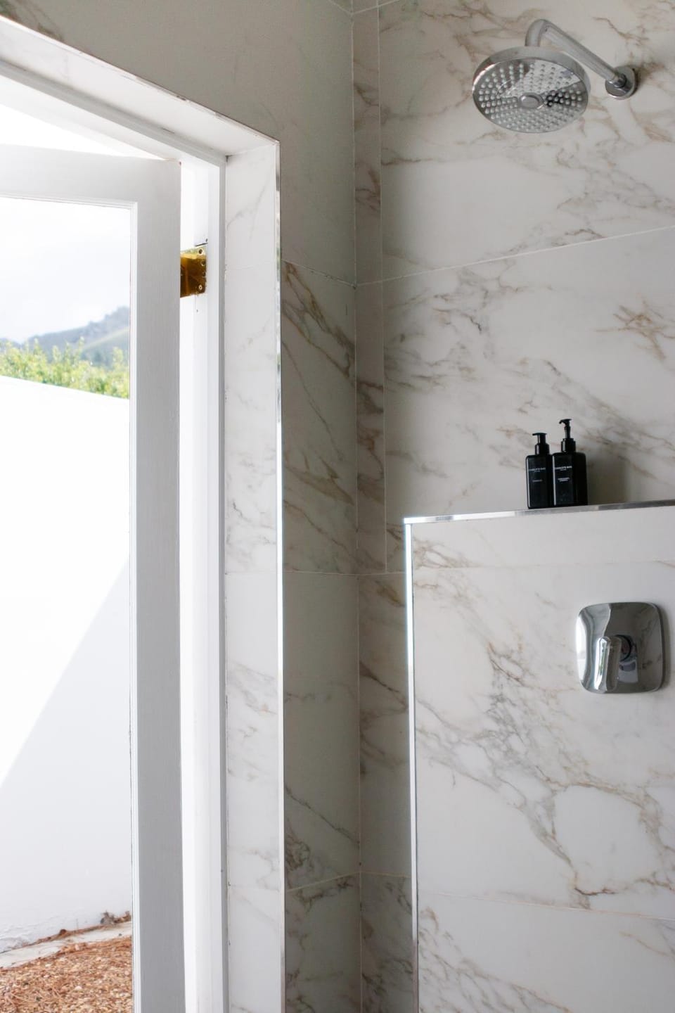 Shower, Mountain view