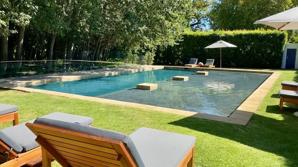 Natural landscape, Garden view, Swimming pool, Swimming pool, sunbed