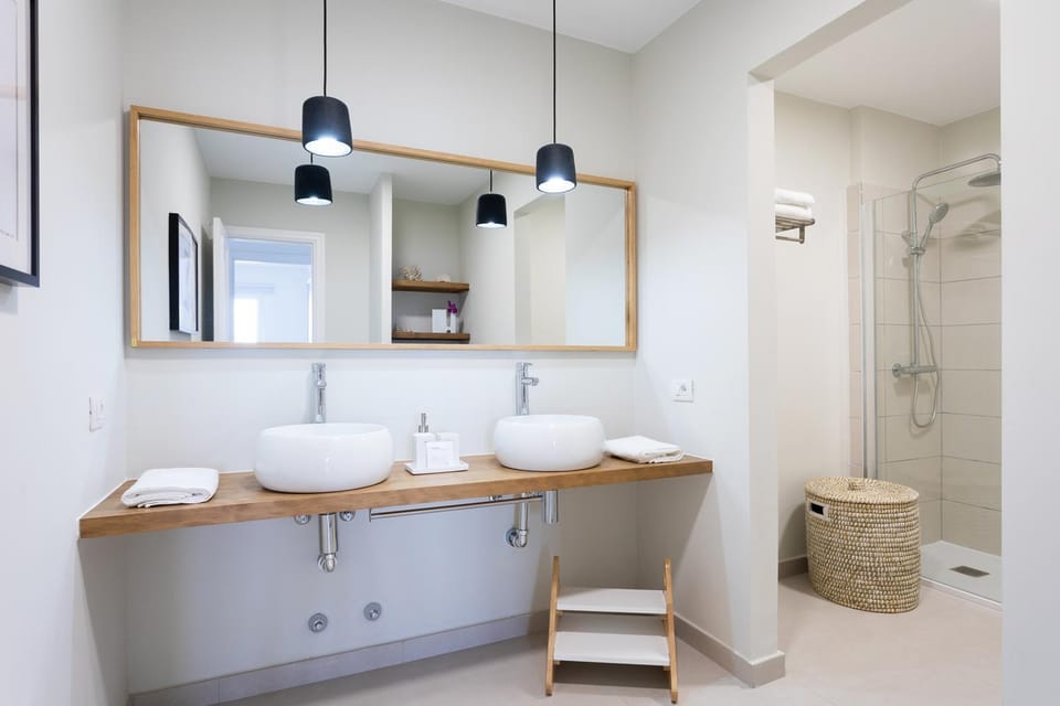 Shower, Bathroom, Family