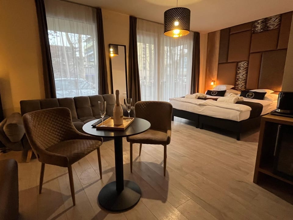 Baobab Suites Hotel in Siófok