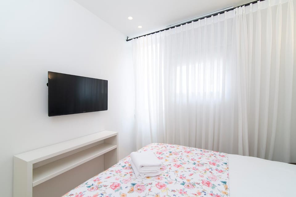 TLV Center by TLV2RENT Apartment hotel in Tel Aviv-Yafo