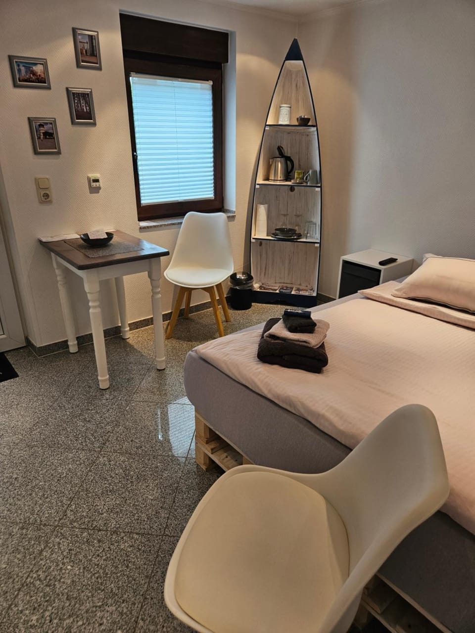 Standardzimmer nahe Messe und Airport Apartment in Dusseldorf