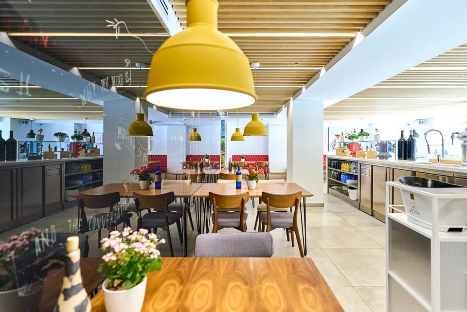 Restaurant/places to eat