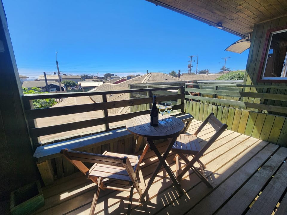 View (from property/room), Balcony/Terrace