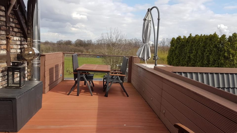 BBQ facilities, Balcony/Terrace, Garden view, Street view