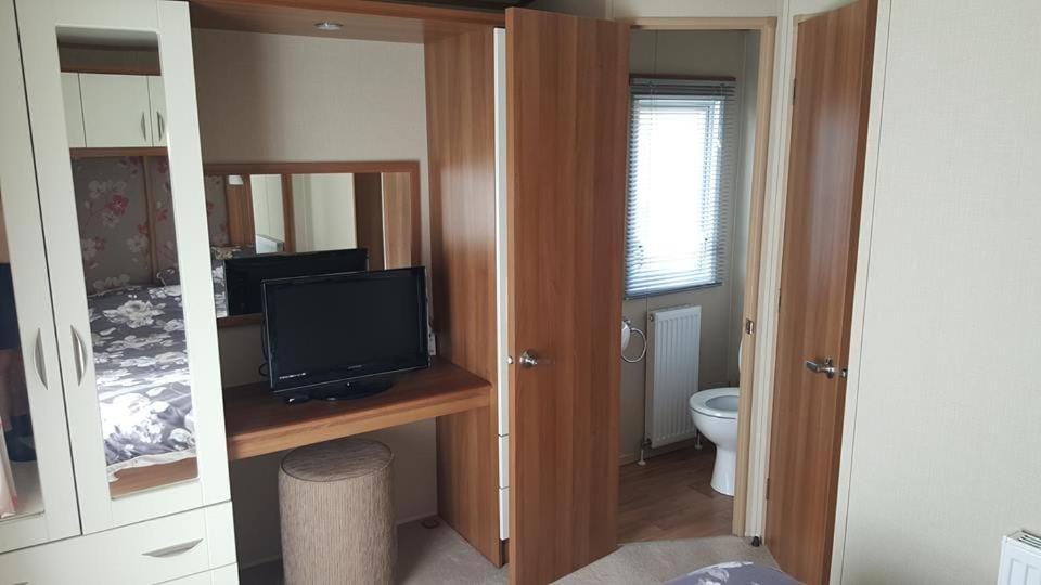 Dees Caravan Lettings Kingfisher Elm 481 House in Ingoldmells
