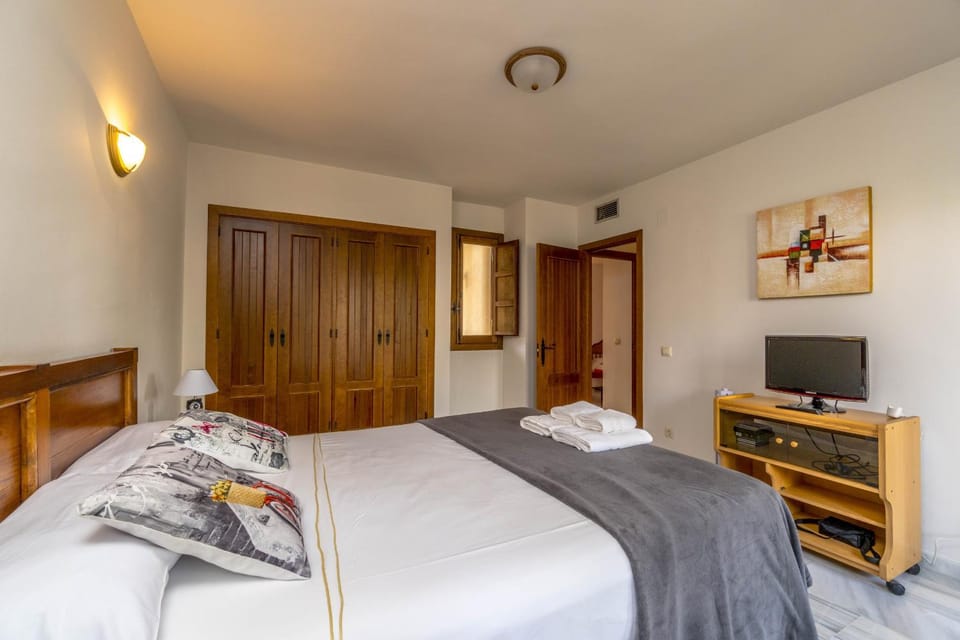 TV and multimedia, Balcony/Terrace, Bedroom
