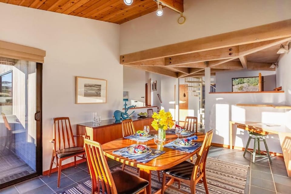 Casa Pelo Mar House in Sonoma County