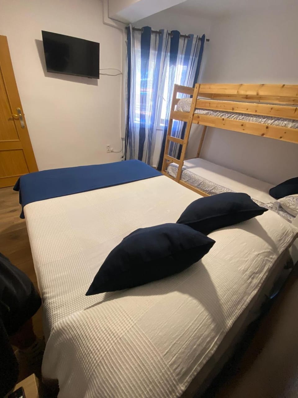 PRIMERA LÍNEA, PISCINA, WiFi, PÁDEL y más! #1 Apartment in Alacantí