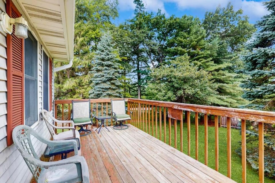 All Spruced Up House in Deep Creek Lake
