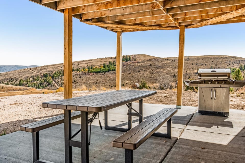 Heider Cabin Cabin in Garden City