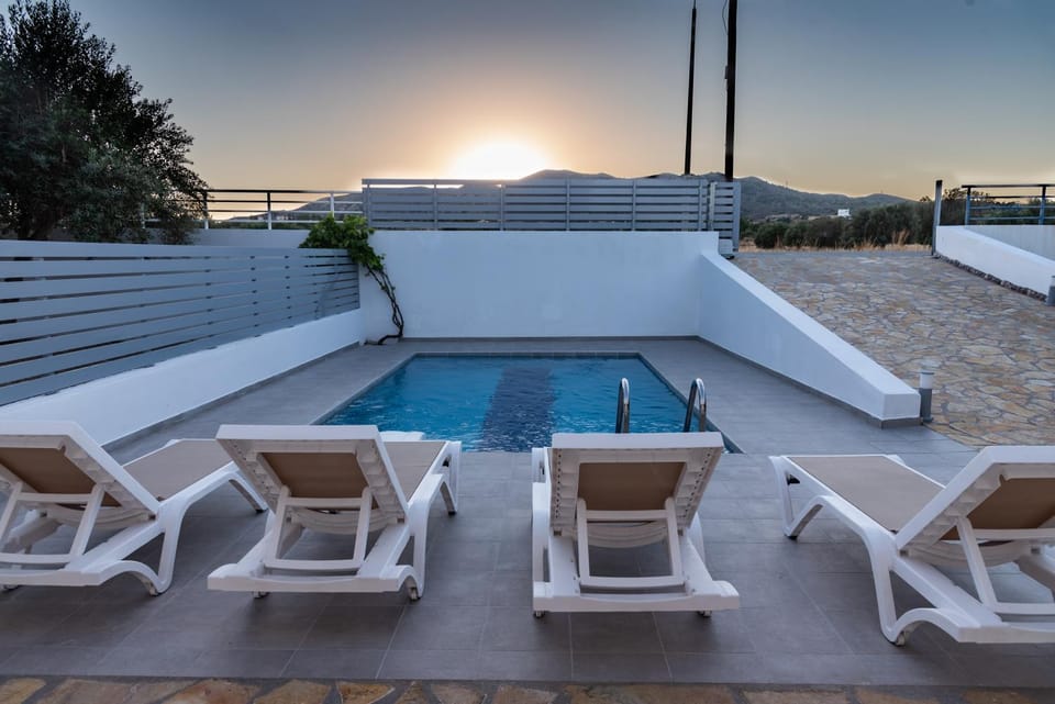 Pool view, Swimming pool, Sunset