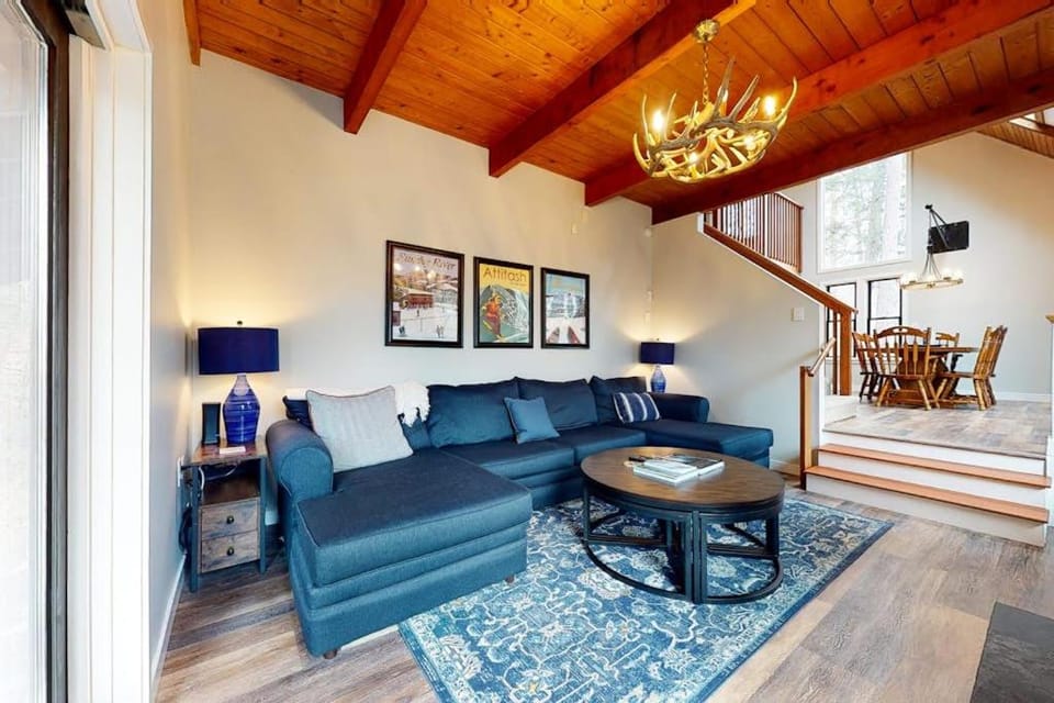 New England Treasure House in North Conway