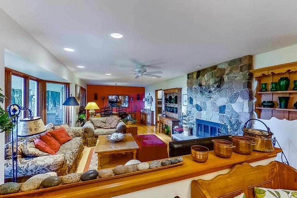 Birchwood: Bay View House in Michigan