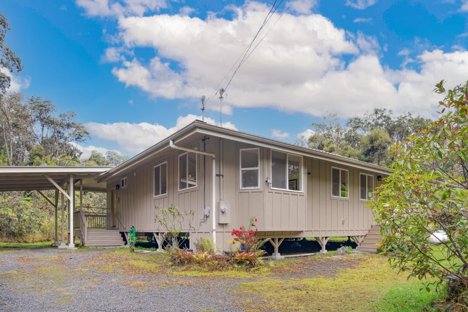 Hale Pau'ole House in Volcano