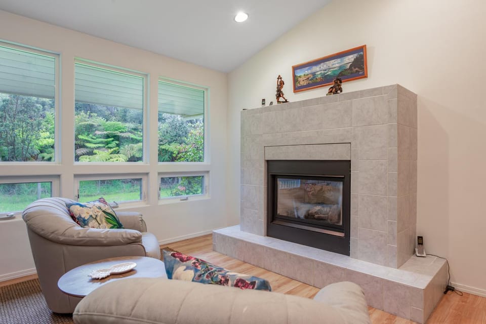 Hale Pau'ole House in Volcano