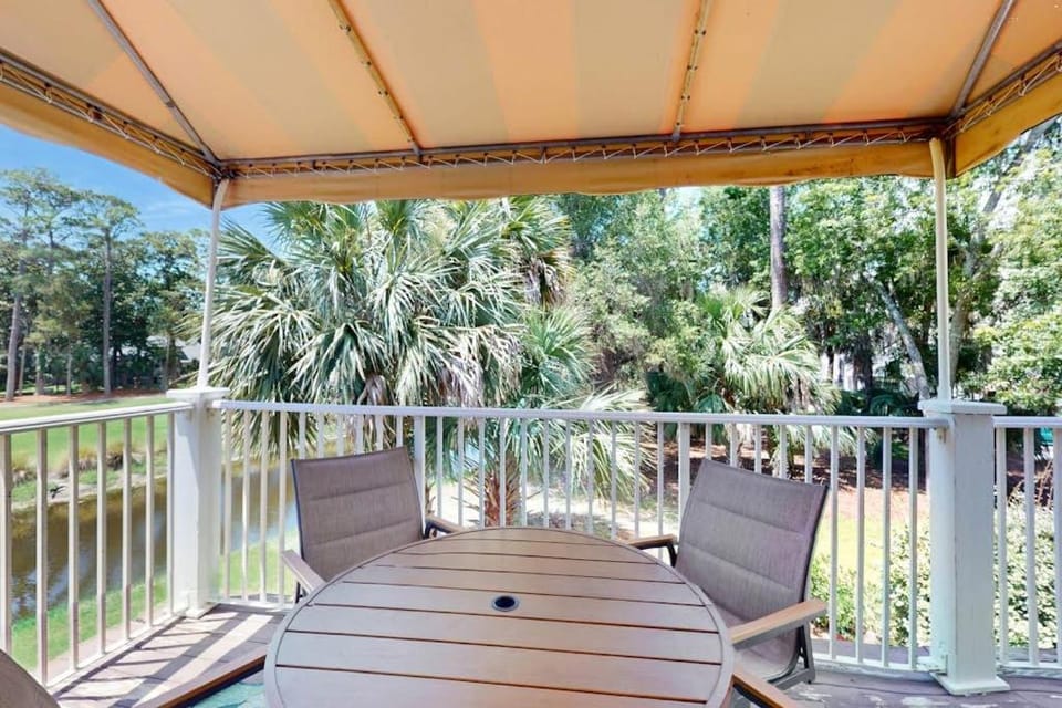 Evian 154 Villa in North Forest Beach