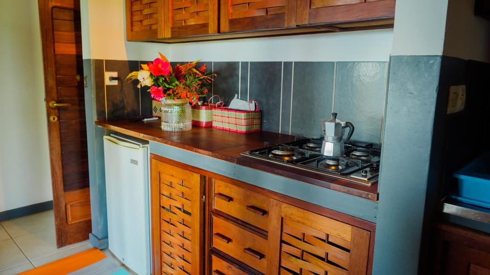 Coffee/tea facilities, Kitchen or kitchenette, Communal kitchen