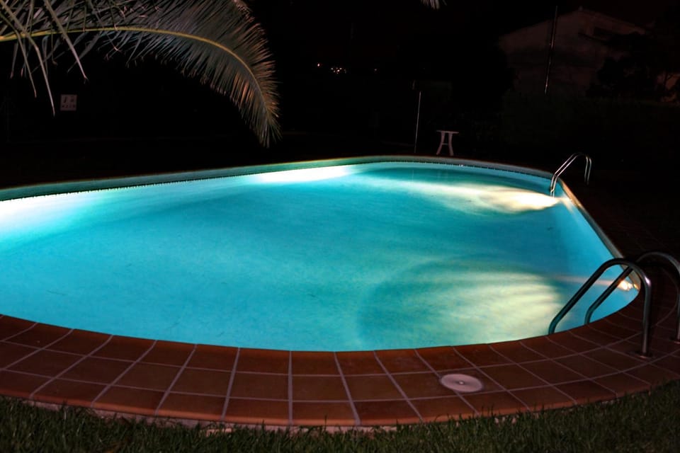 Night, Swimming pool